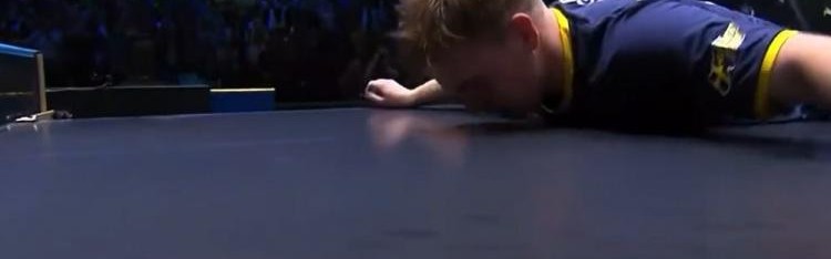 主场夺冠！莫雷加德击败林诗栋夺冠，赛后亲吻球台庆祝