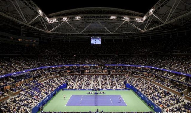 萨巴八胜富家女，阿尼娃逆转大坂，莱巴炒教练，名宿患癌拉杯换将